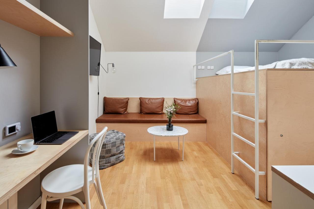 Sunlit Studio Near Wenceslas Square By Prague Days公寓 外观 照片