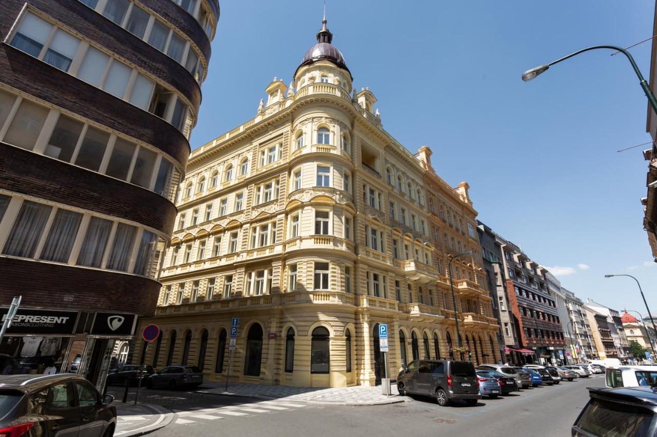 Sunlit Studio Near Wenceslas Square By Prague Days公寓 外观 照片